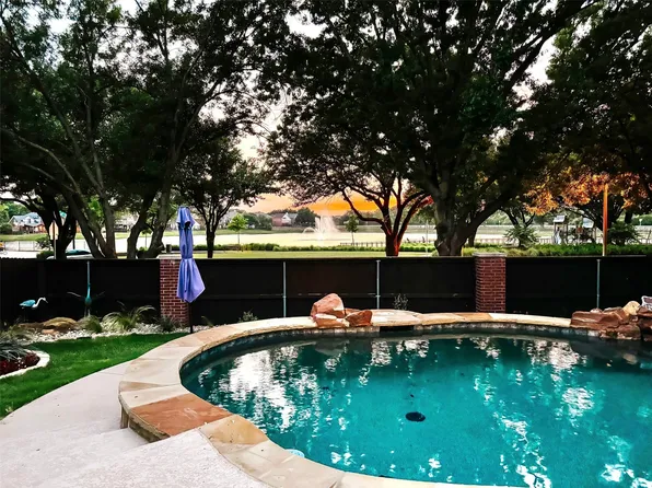 2401 Old Hickory Ln, Flower Mound, TX 75028