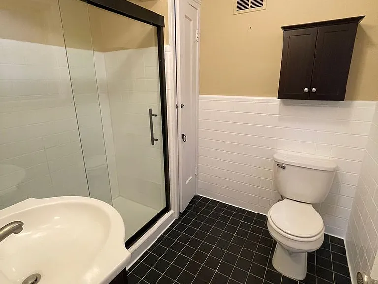 7943 Delmar Blvd — Photo 17