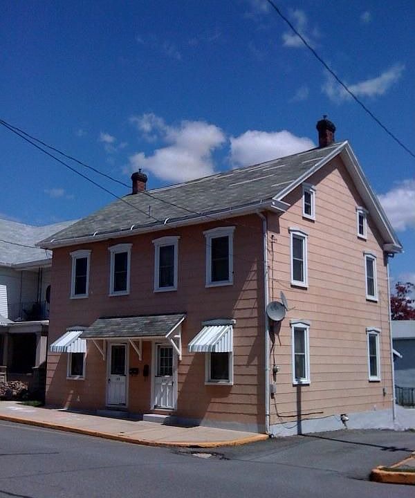 2nd image of 125 S 3rd St
