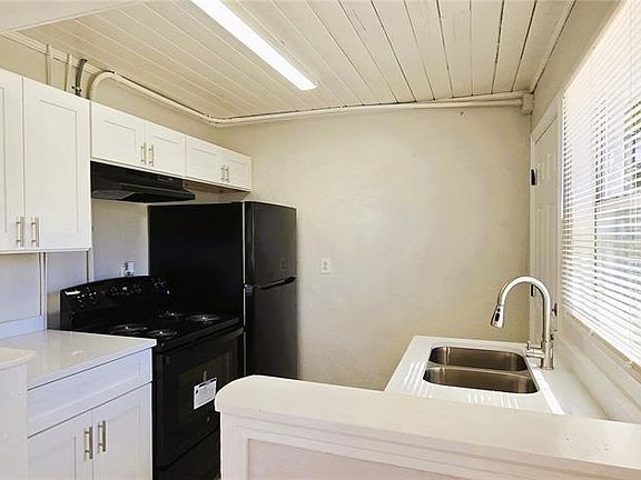2nd image of 134 E STREET #1 & 2