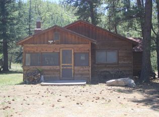 122 Hummingbird Lane, Ute Park, NM 87718-0000