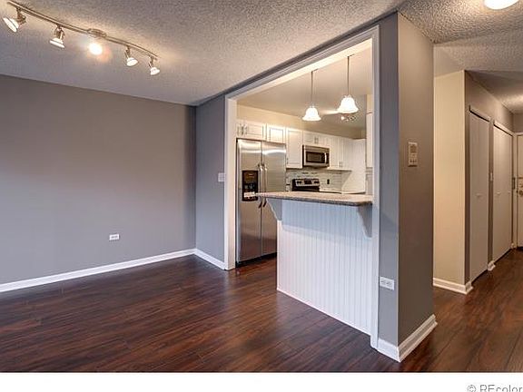 5th image of 1313 N Steele St APT 201