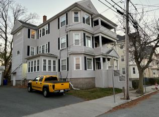 207 Oliver St APT 3, Fall River, MA 02724