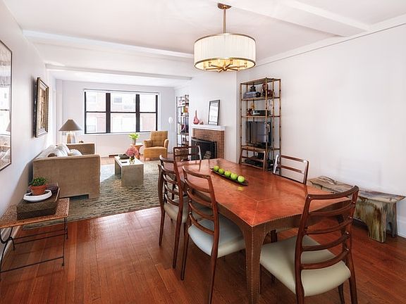 2nd image of 140 E 28th St APT 6B