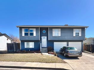 2312 Meadow Cir, Rifle, CO 81650