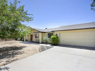 14571 Eucalyptus St, Hesperia, CA 92345