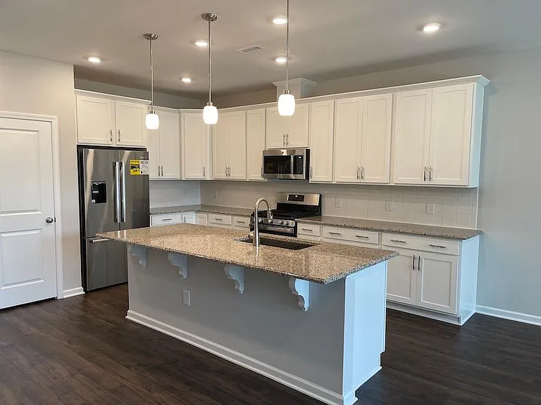 2822 Saltaire Ave — Photo 37