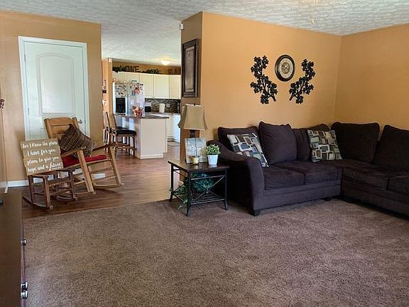 4th image of 1354 Hilton Dr