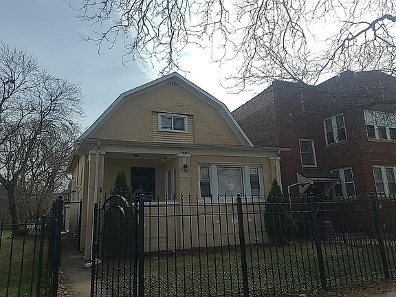 3rd image of 7609 S Bennett Ave