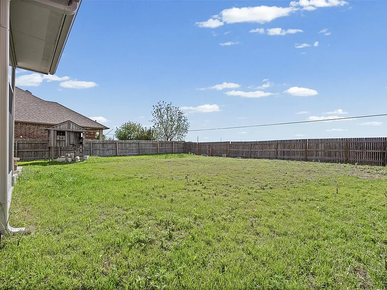 17401 Silent Harbor Loop — Photo 36