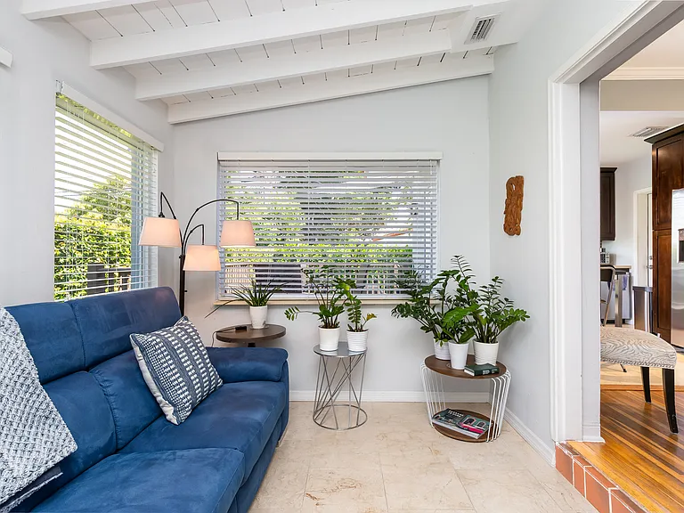 1810 SW 32nd Ct — Photo 16