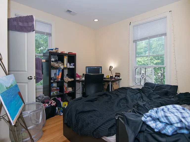 21 Sparhawk St #2 — Photo 16