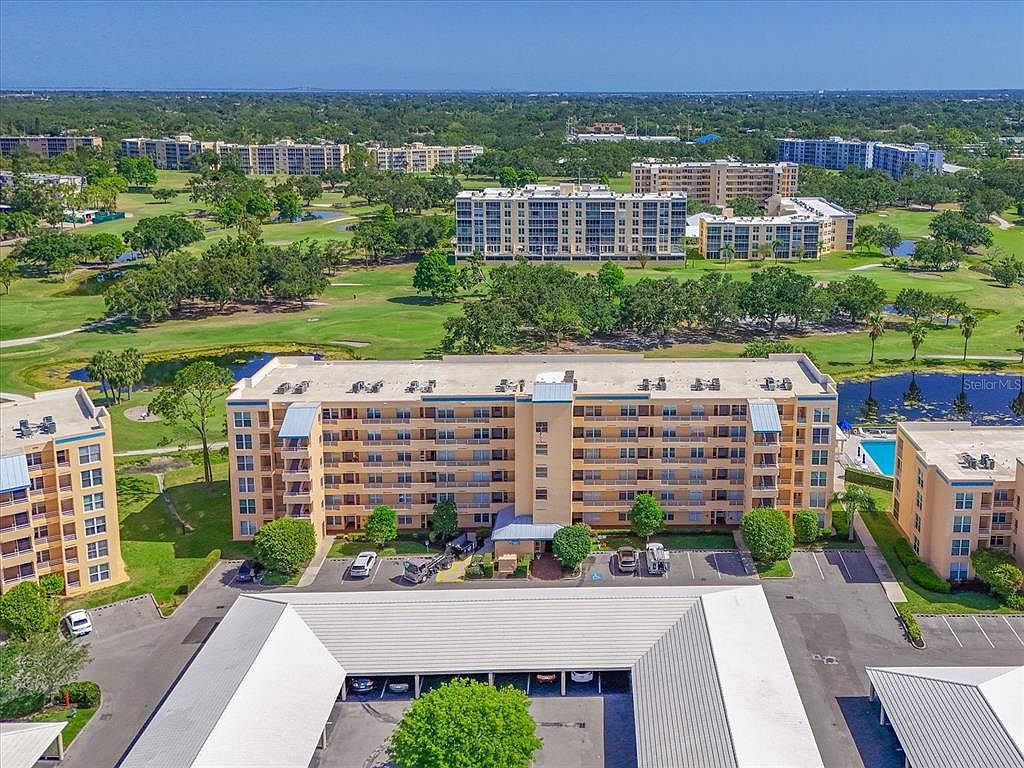 4550 Pinebrook Cir APT 608