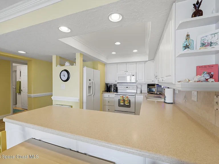 504 Fillmore Ave #A11 — Photo 24
