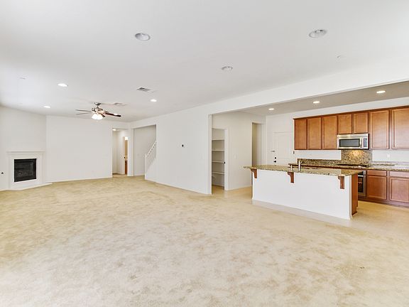 4th image of 8741 Armadillo Dr