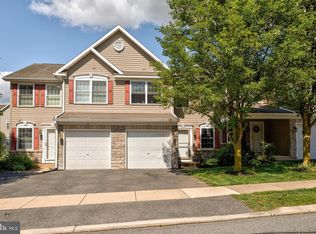 111 Lincoln Ave, State College, PA 16801