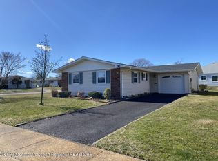 93 Clay Cir, Brick, NJ 08724