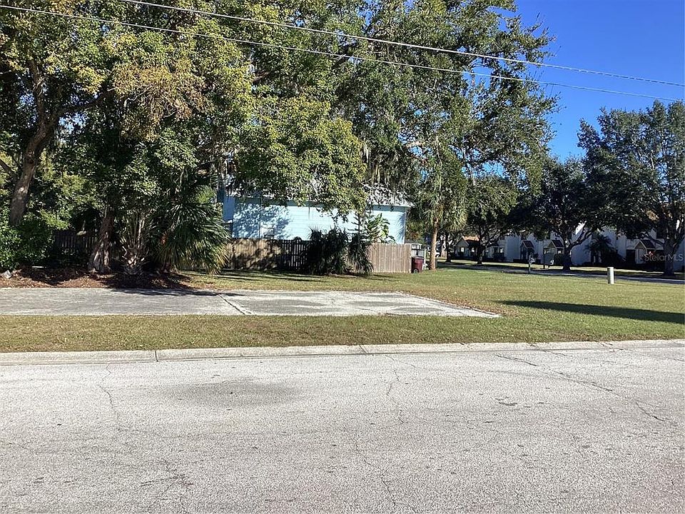 1st image of 900 12th St #10
