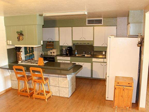5th image of 307 S Casas Lindas Dr