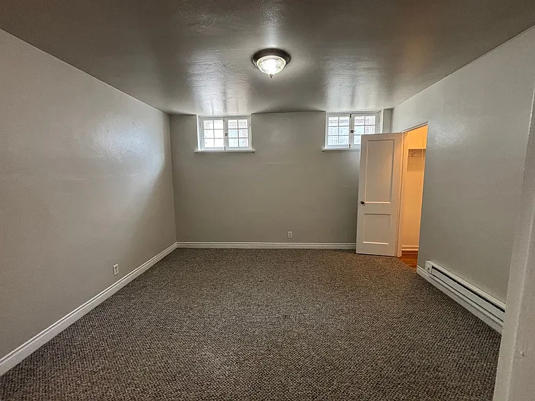30 Jefferson St — Photo 16