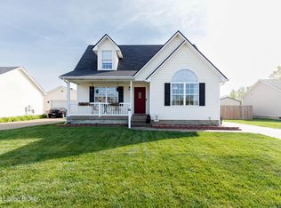 280 Clear Lake Dr, Shepherdsville, KY