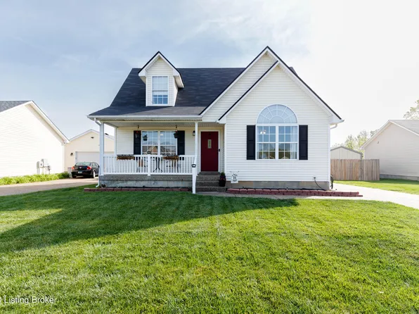280 Clear Lake Dr, Shepherdsville, KY 40165