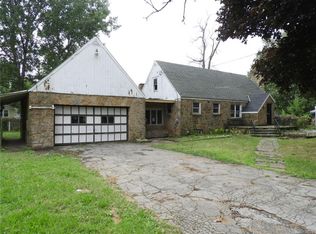 6918 Wellington Dr, Derby, NY