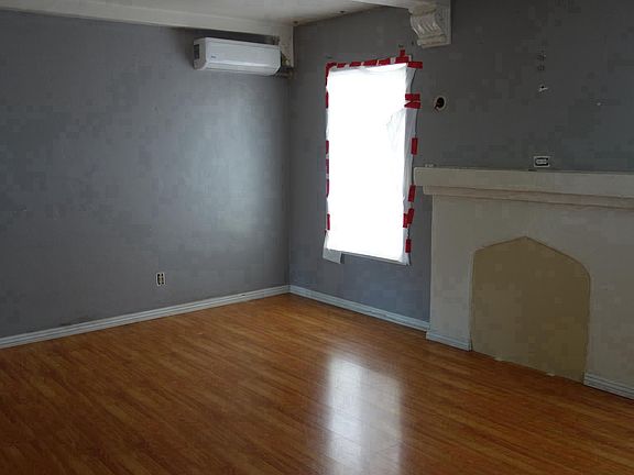 Large living room 