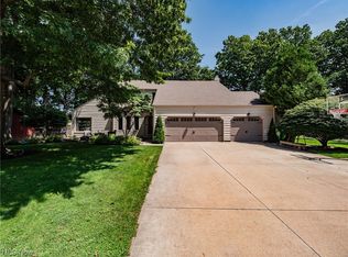 427 Armour Rd, Avon Lake, OH 44012