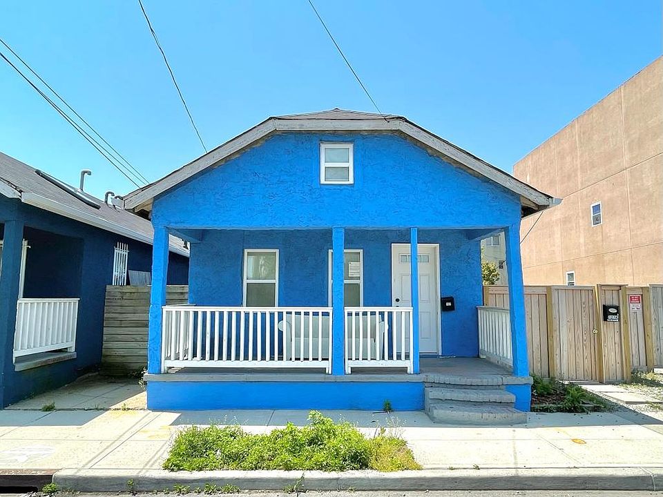 1st image of 127 Beach 26th St
