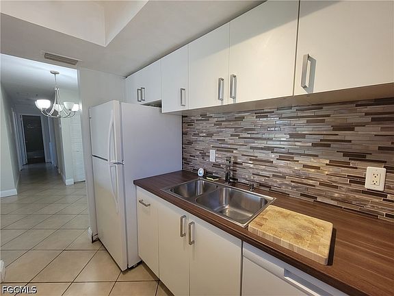 4th image of 3284 Royal Canadian Trce APT 4