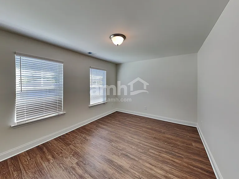 6192 Bridlewood Ln — Photo 19