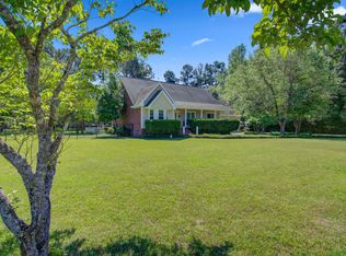 185 Country Club Blvd, Saint George, SC 29477