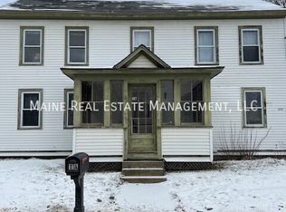 101 Main Rd APT 2, Milford, ME 04461