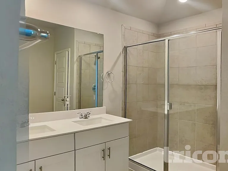 5806 Nyla Way — Photo 8