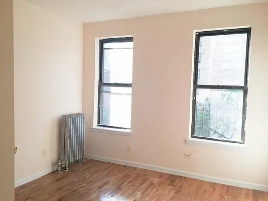 Rented by Bohemia Realty Group | media 26