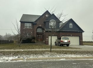 26743 Midship Dr #112, Harrison Township, MI 48045