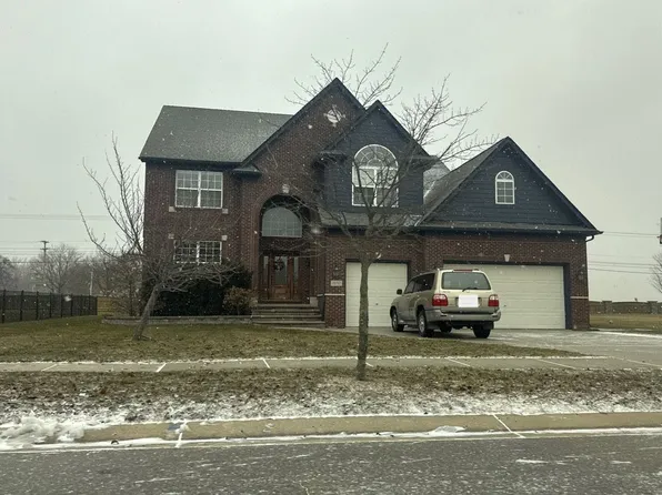 26743 Midship Dr #112, Harrison Township, MI 48045