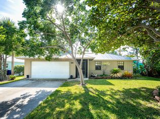 1805 Eucalyptus Ave, Fort Pierce, FL 34949