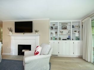 9 Highview Dr, Sandwich, MA 02563