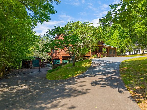 4th image of 617 Barlow Fields Dr