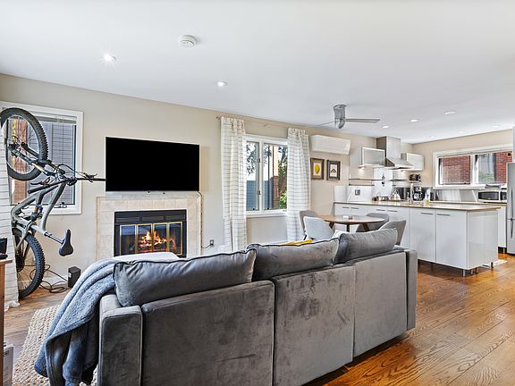 3rd image of 1634 17th St APT 11