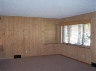 1137 S Grove Ave, Owatonna, MN 55060