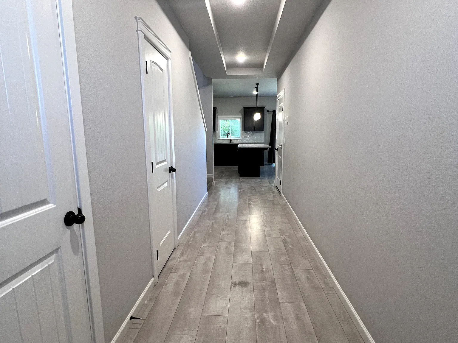 3 bed, 1635 sqft, $2,500 — Photo 3