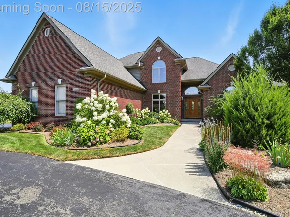 4611 Dunbar Ct, Rochester, MI 48306