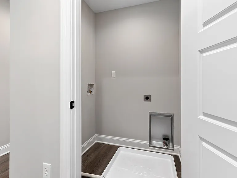 400 Cedar Ave #400 — Photo 25