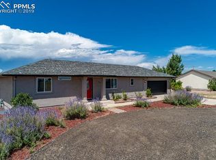 801 E Hayden Dr, Pueblo West, CO 81007