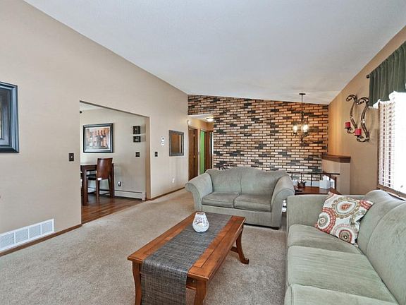 4th image of 2804 Fernwood St