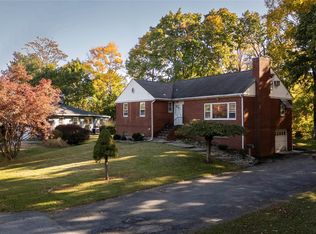 13 Osborne Road, Poughkeepsie, NY 12601