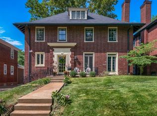 31 Aberdeen Pl, Saint Louis, MO 63105